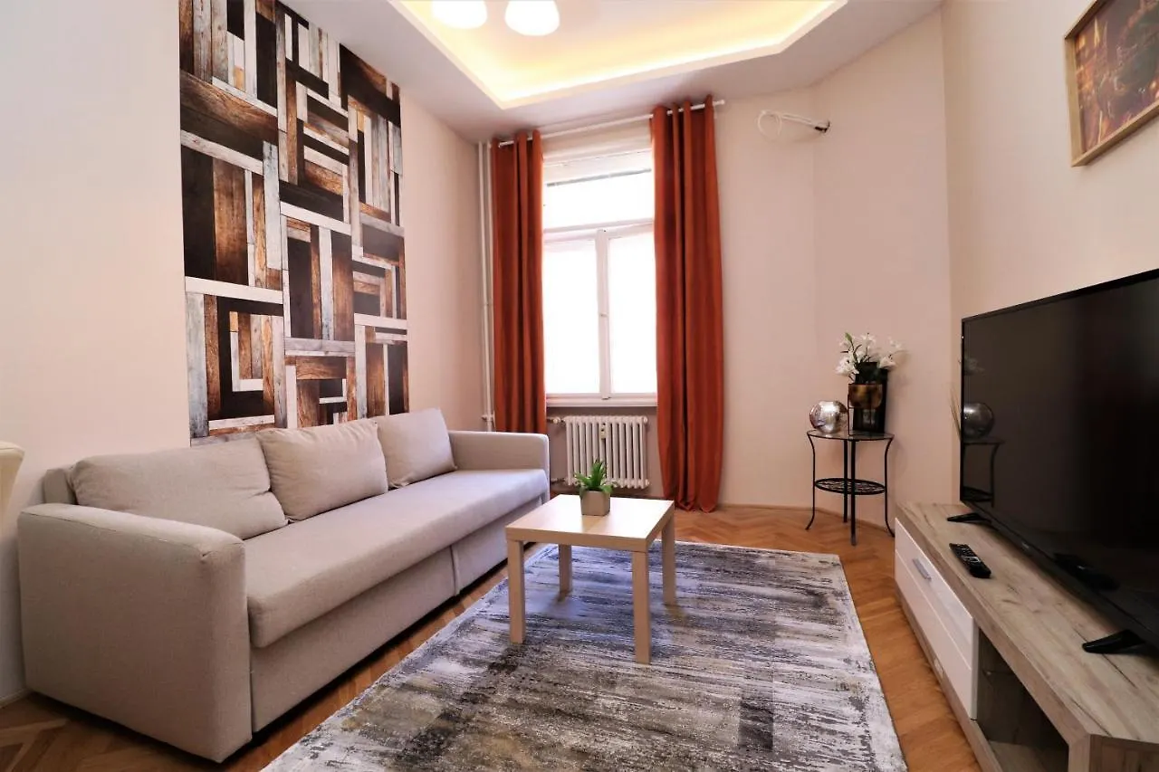 King Charles Residences Budapest 0*,  Hungary