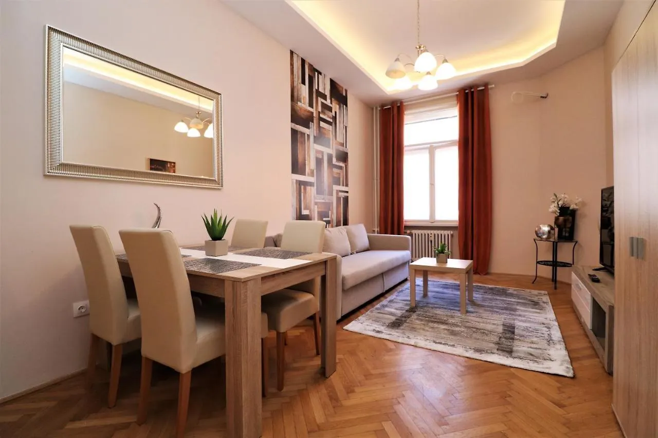 King Charles Residences Budapest Apartment